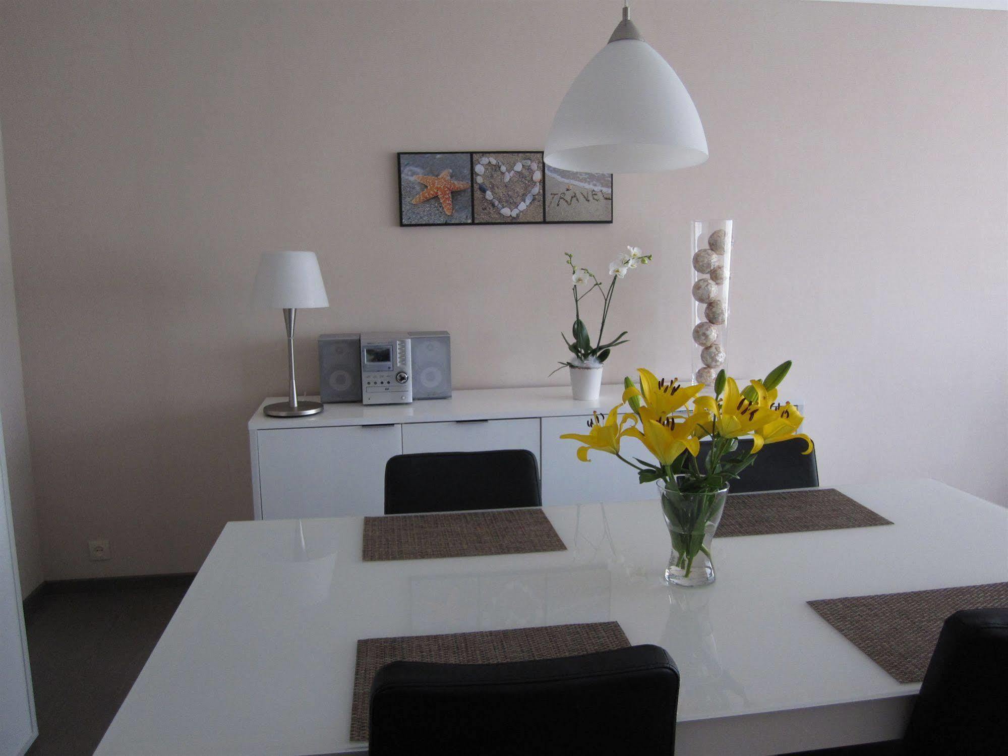 Apartments Iris Ostende Exterior foto